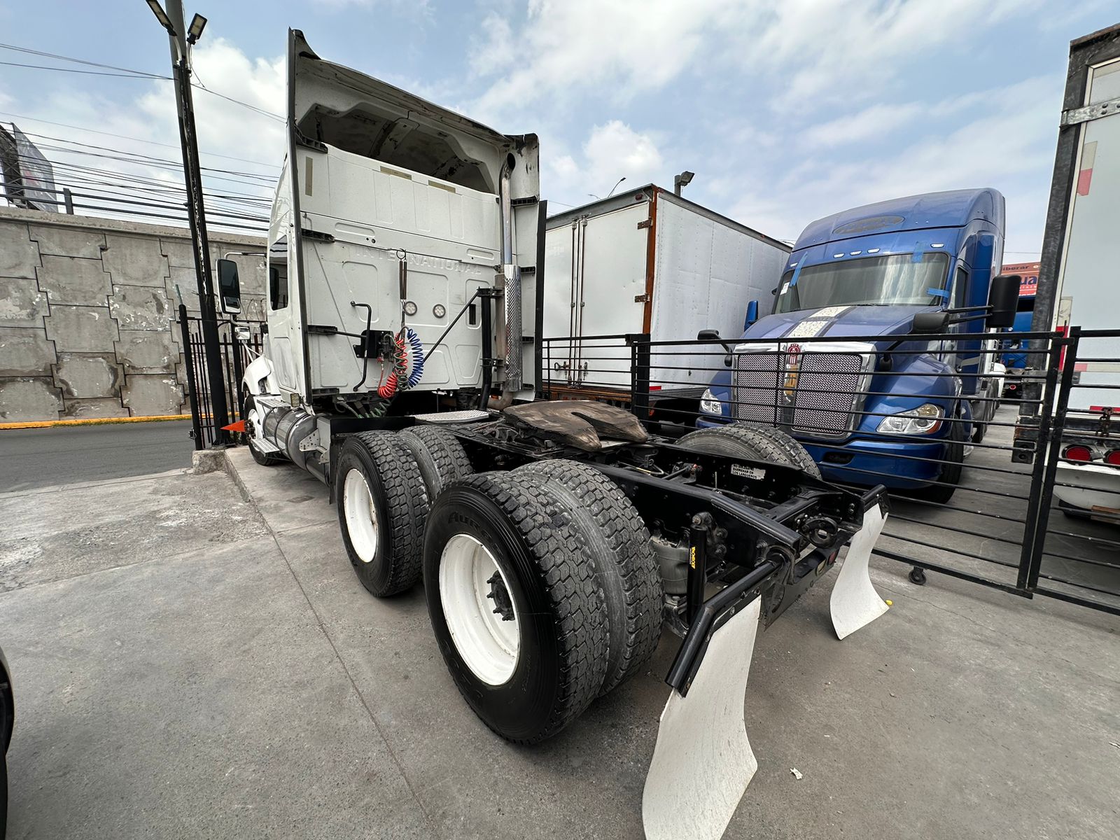 International  ProStar 450
